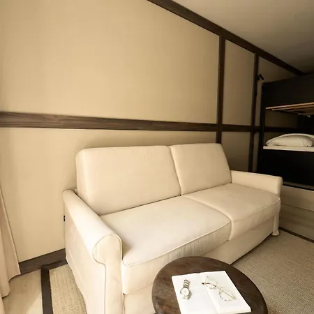 Bunk Bed Room With Sofa Bed דירה *